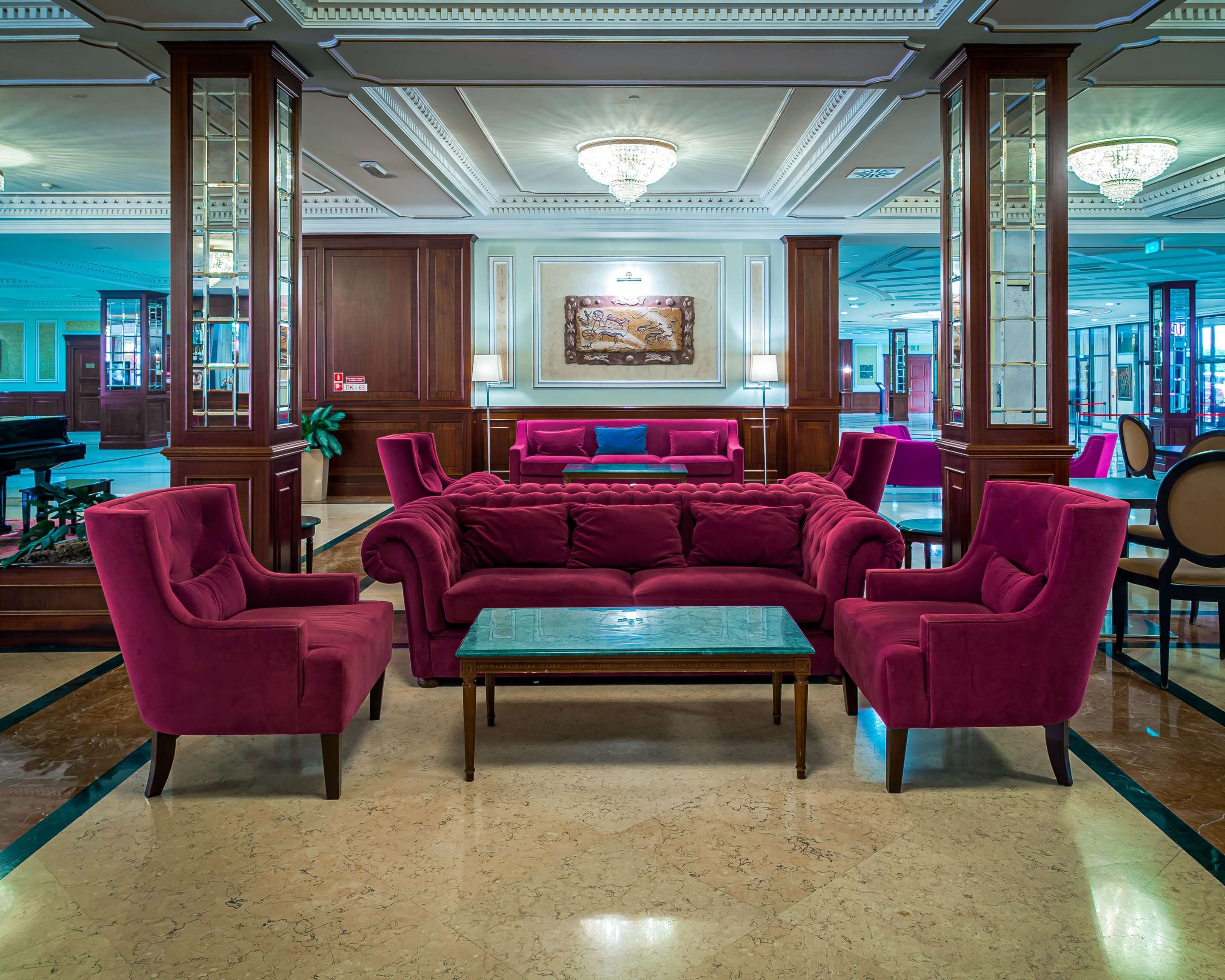 Lounge Photo
