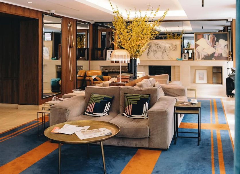 Lounge Photo