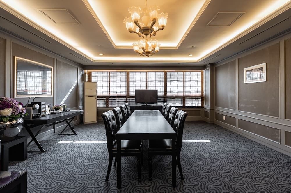 Conference room Photo