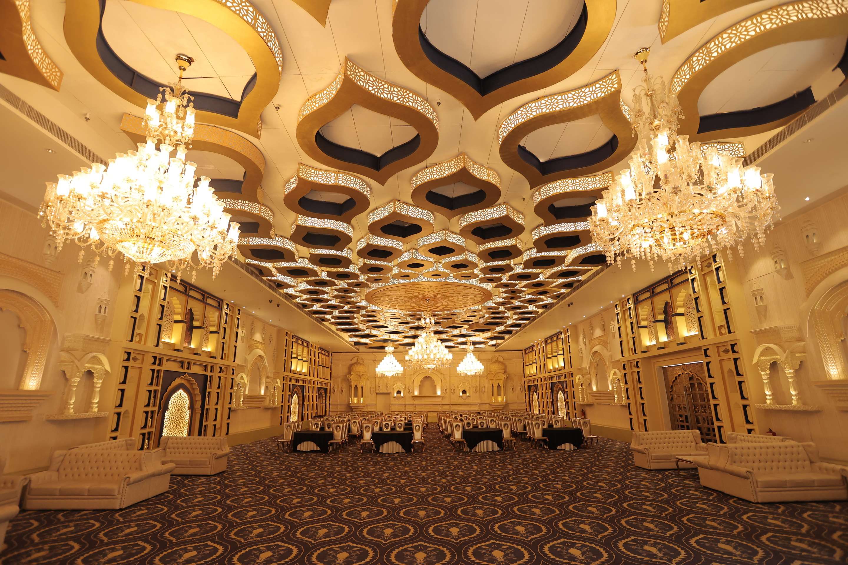 Banquet hall