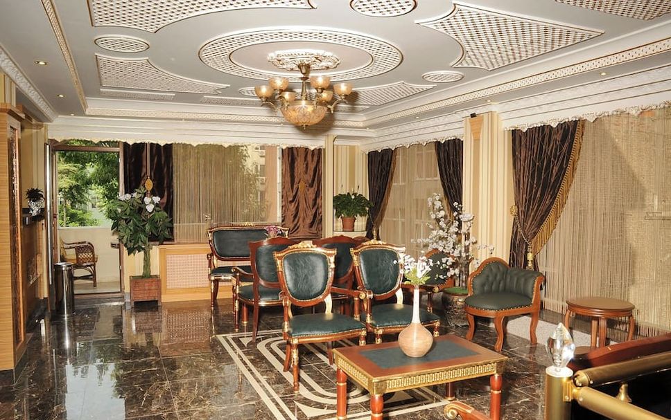 Lounge Photo