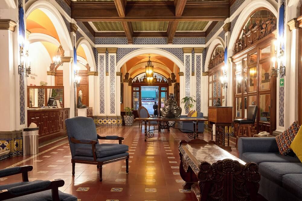Lobby Photo