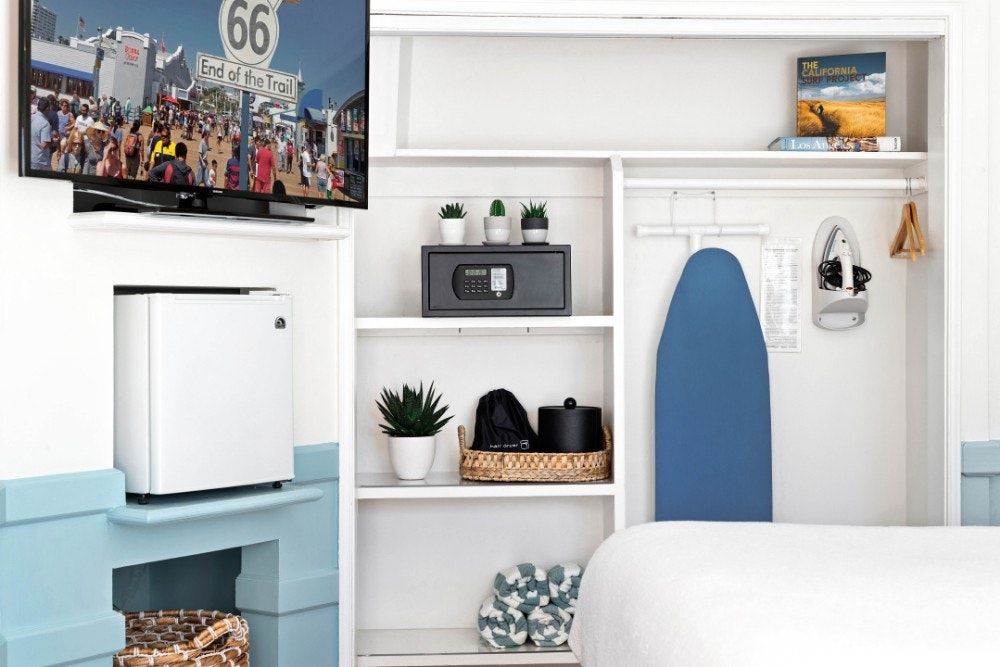 Room amenity