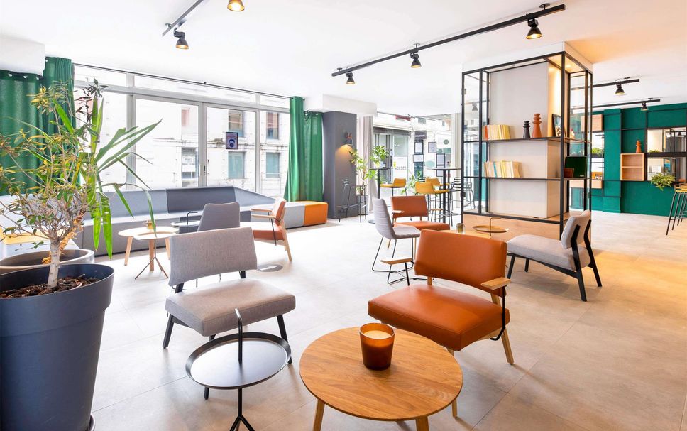 Lounge Photo