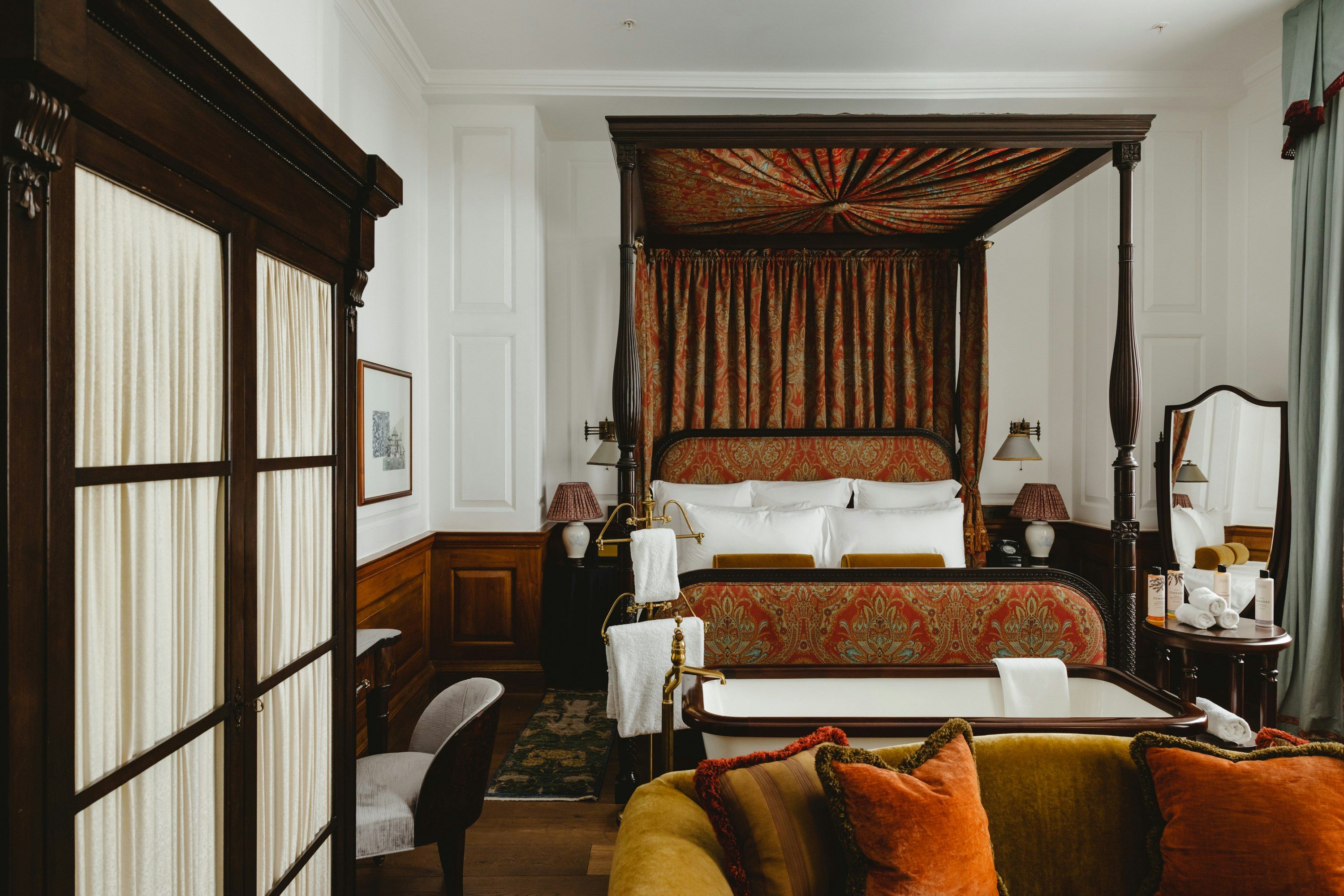 Hotel amenity