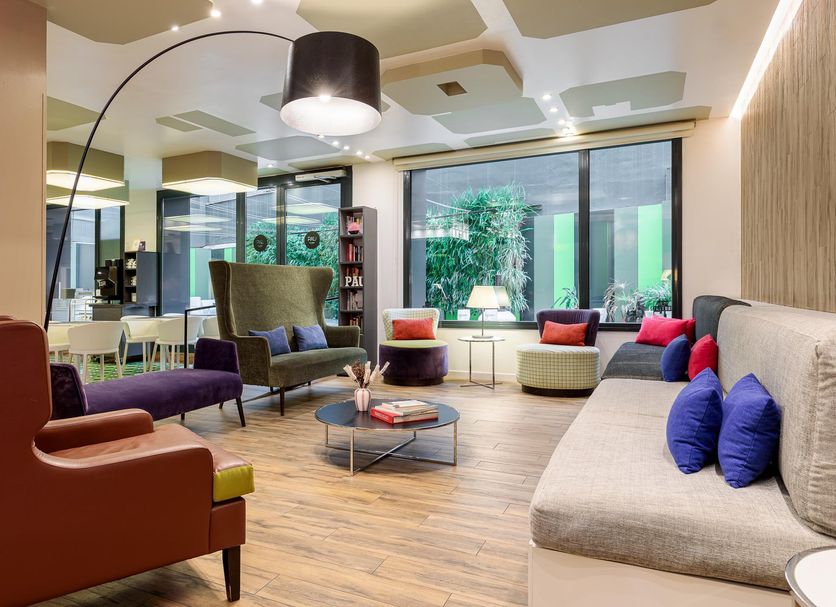 Lounge Photo
