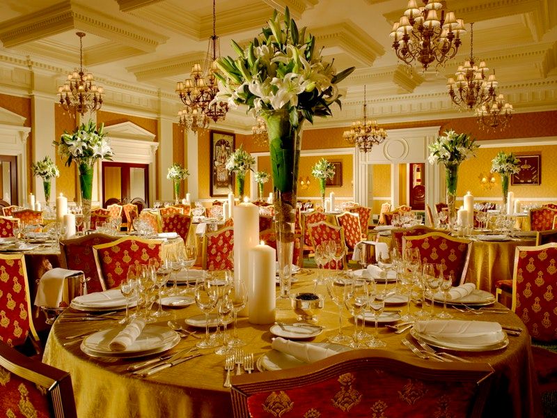 Banquet hall