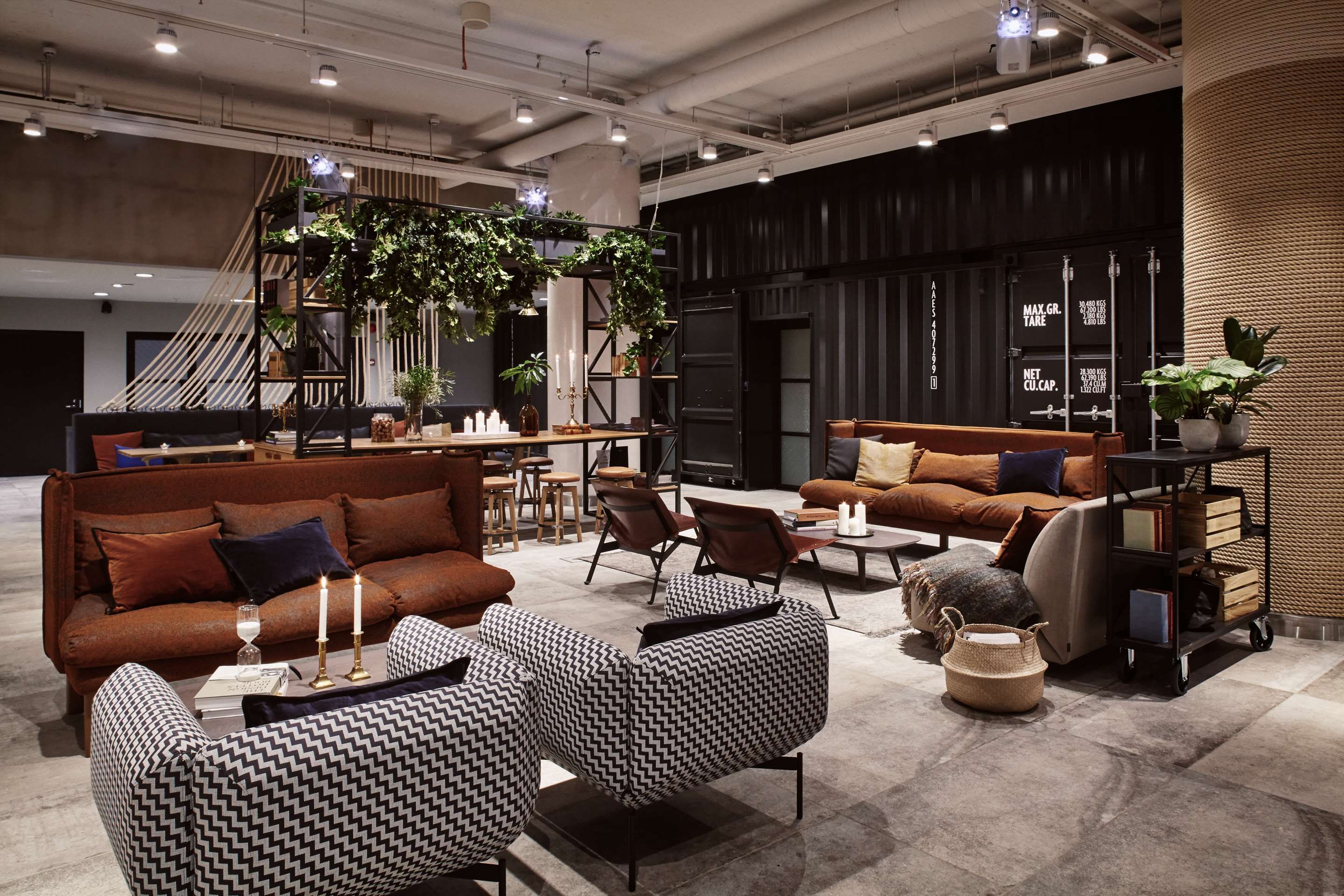 Lounge Photo