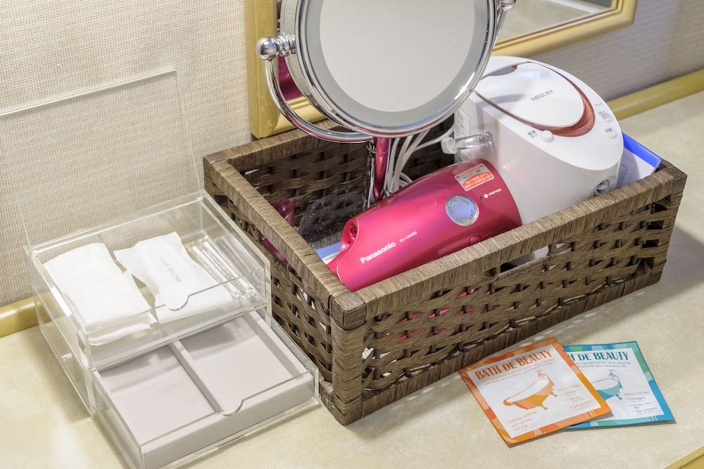 Room amenity