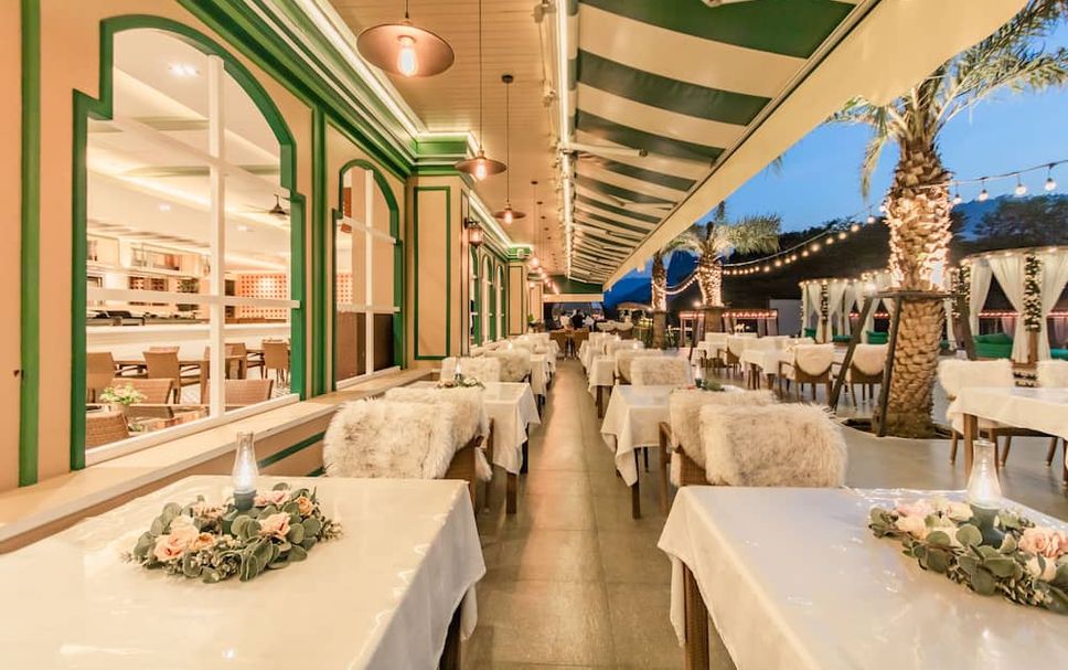 Restaurant Photo