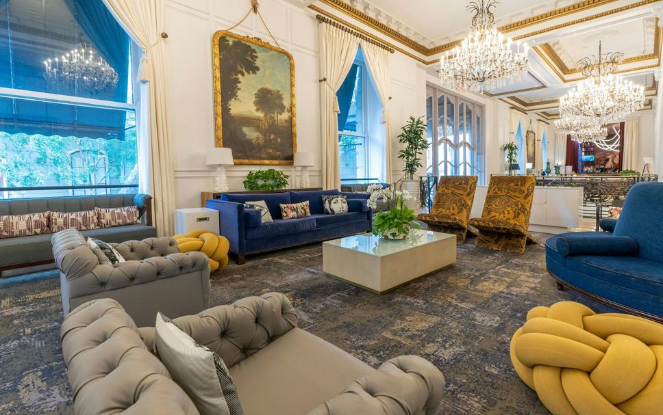 Lounge Photo