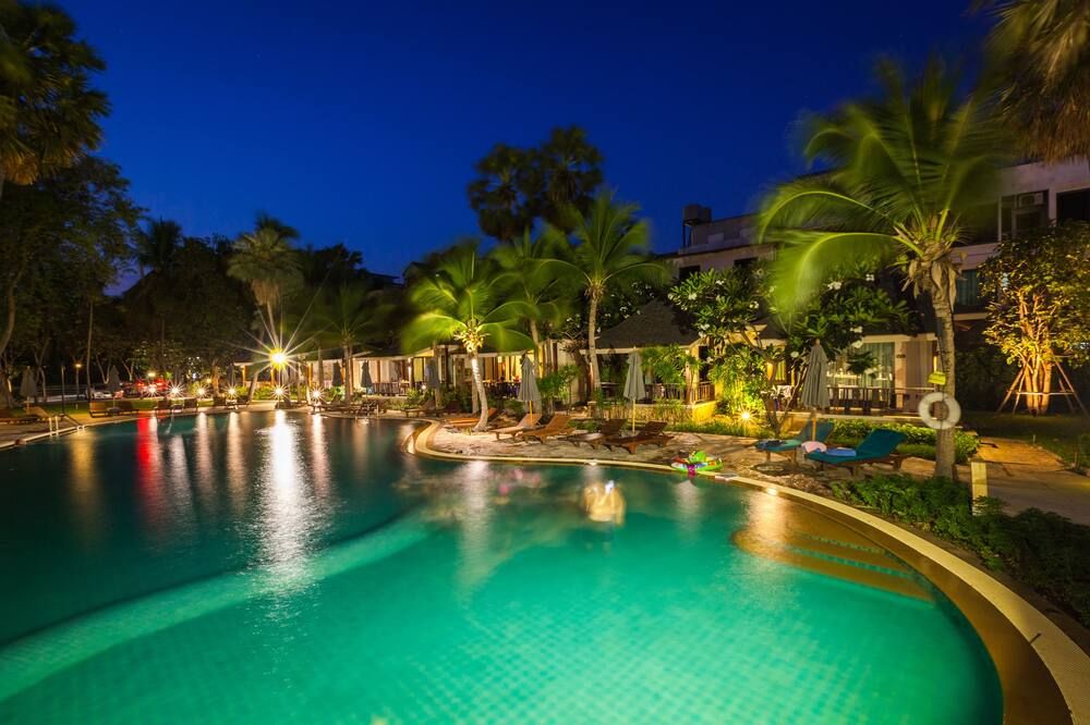 Pool