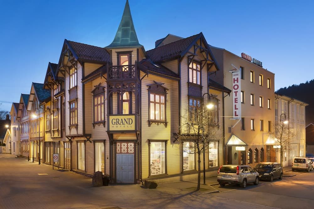 Building Photo