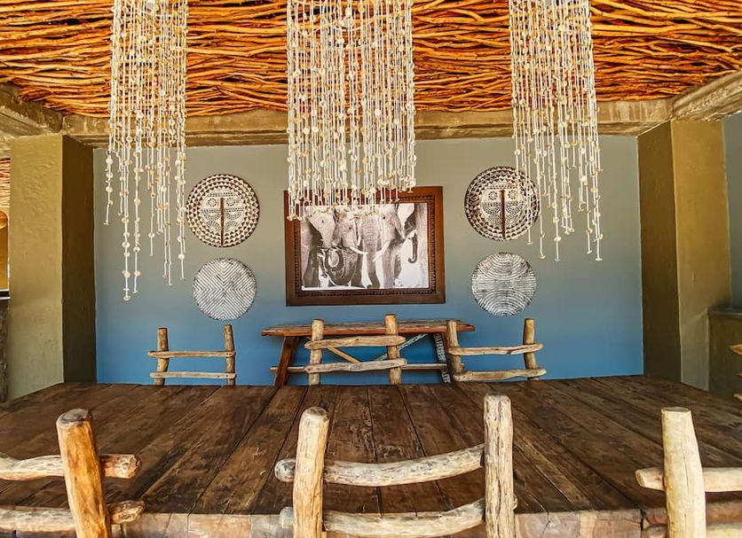 Dining room Photo