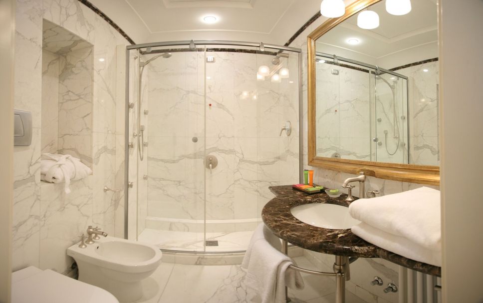 Bathroom Photo