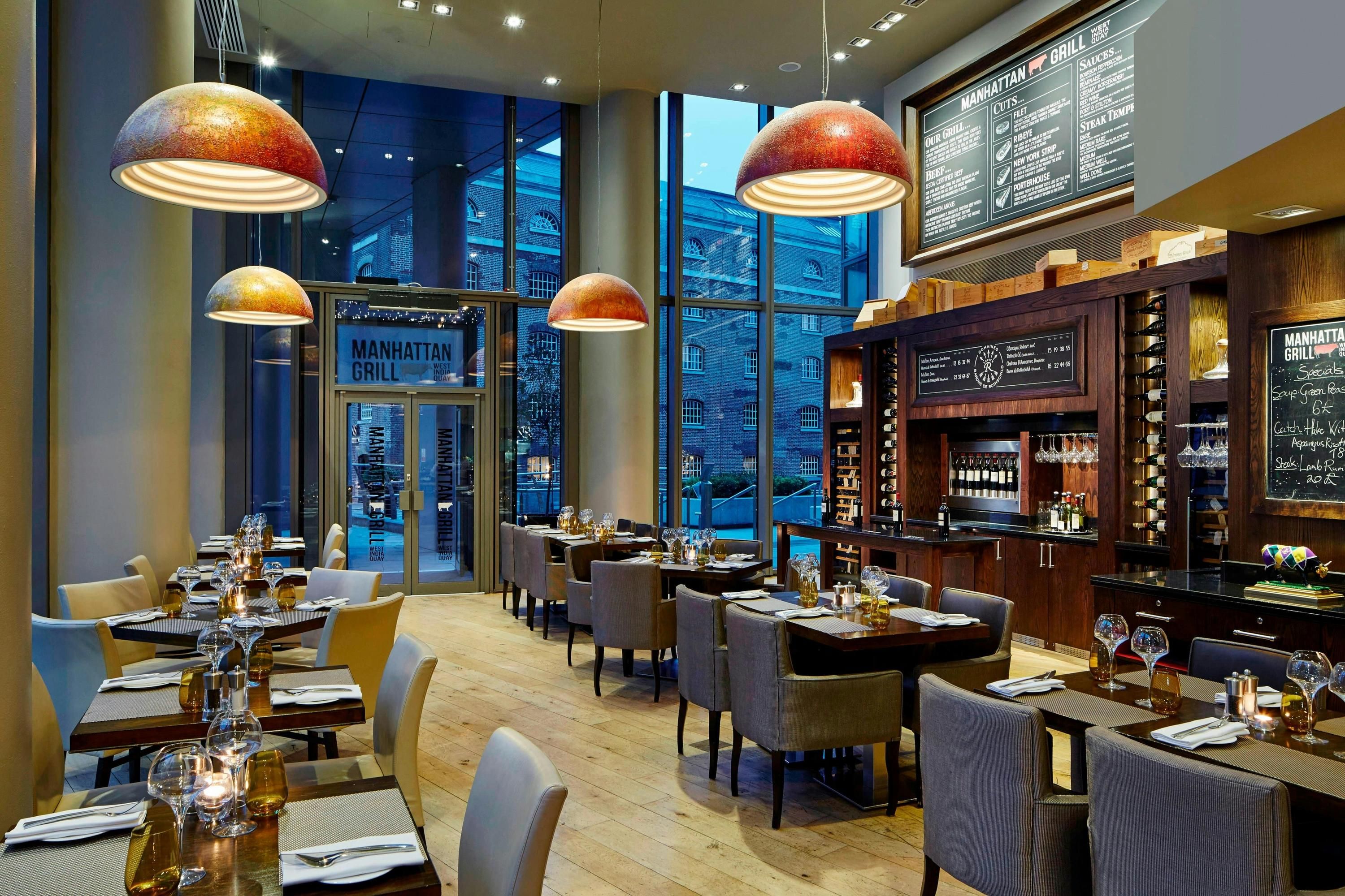 Restaurant Photo