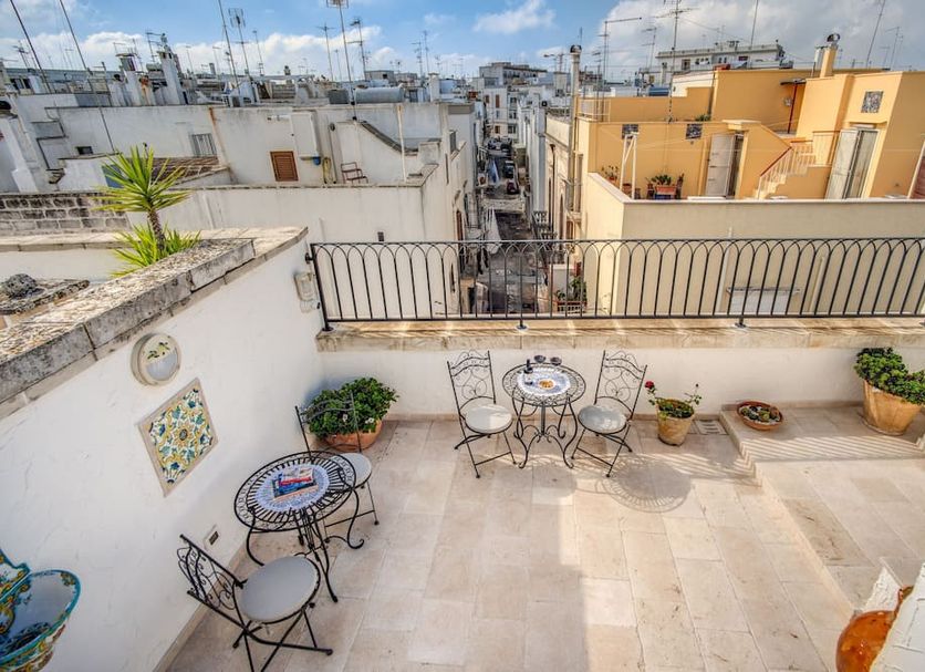Balcony Photo