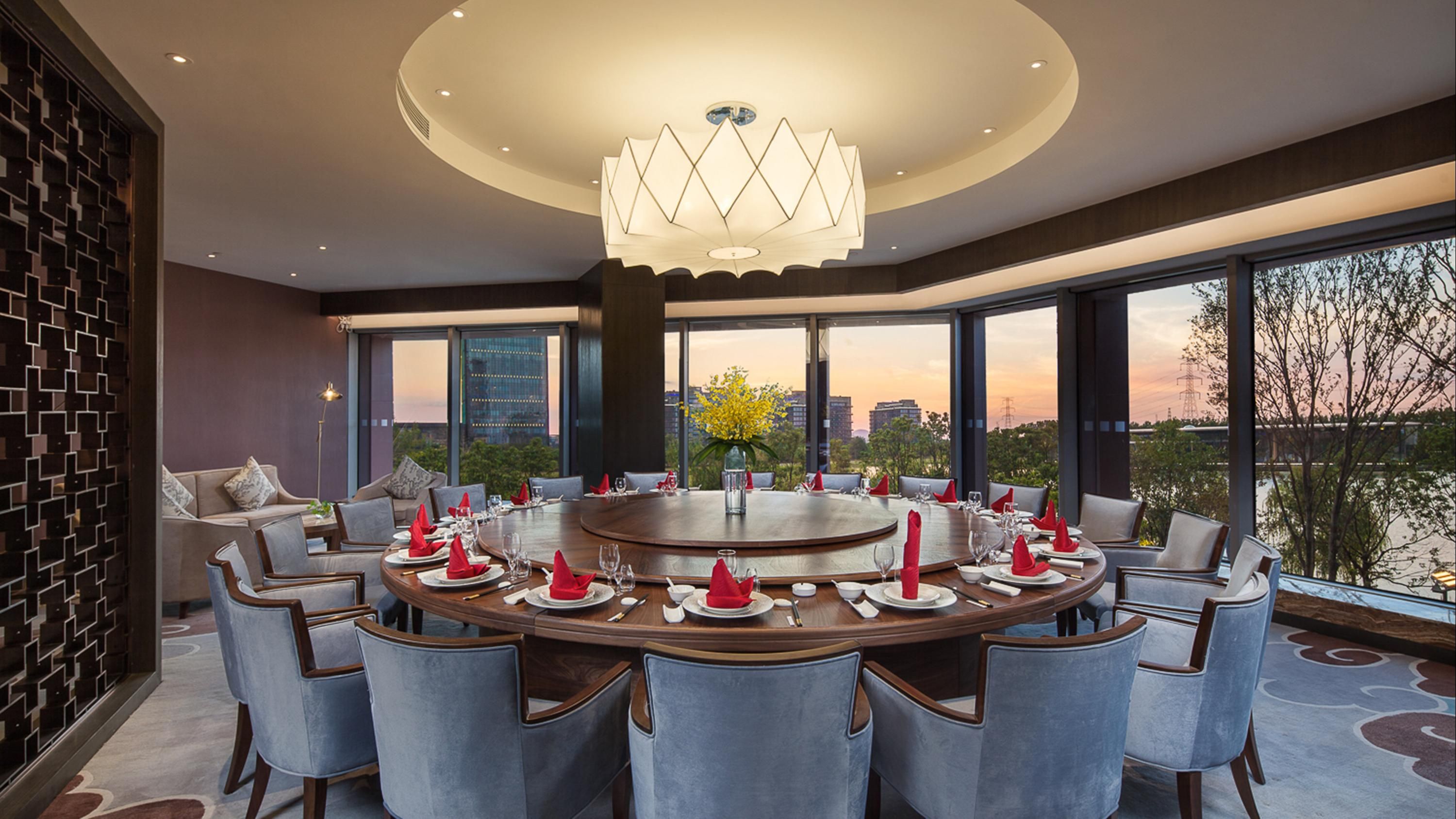 Banquet hall