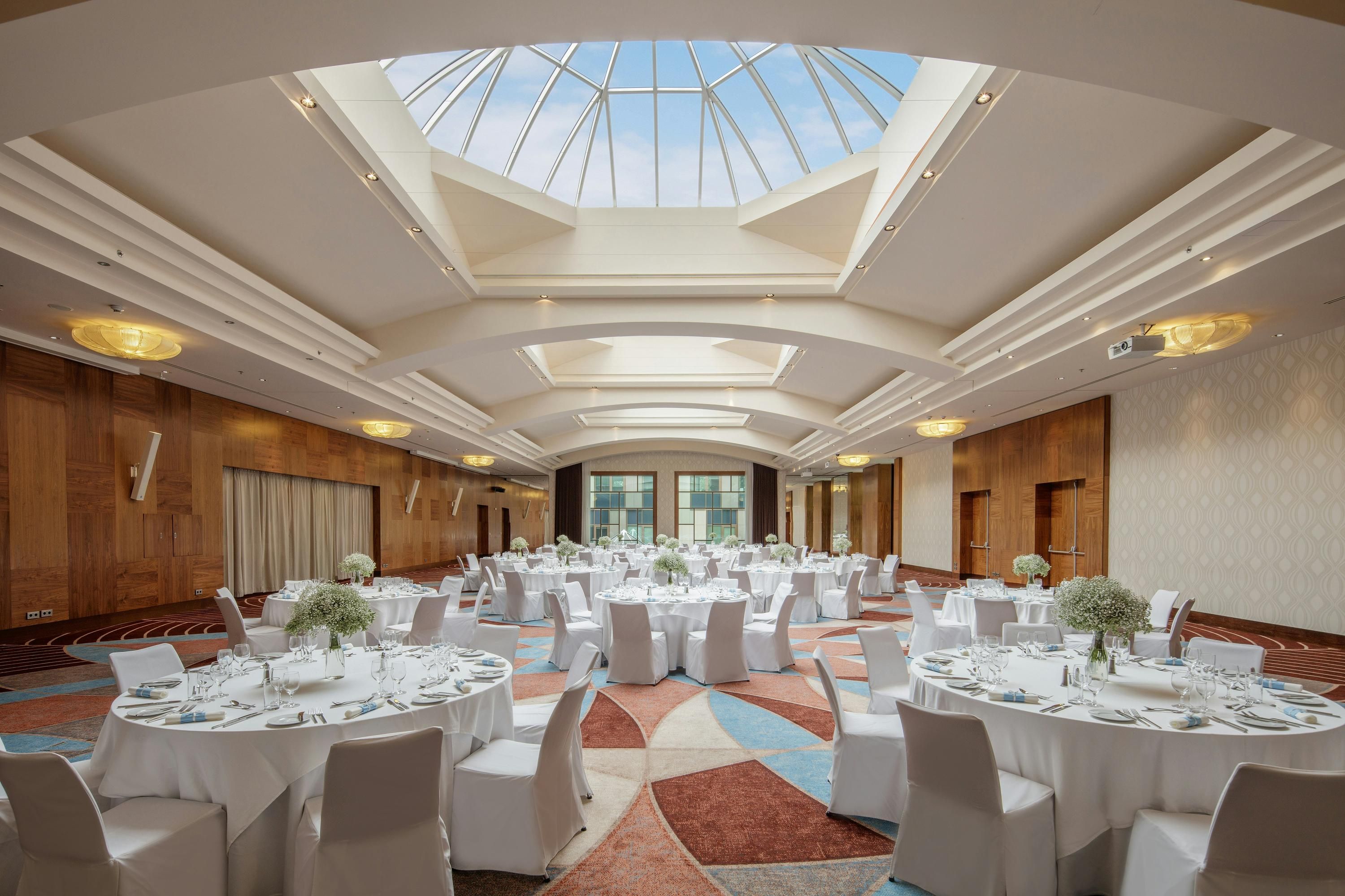 Banquet hall