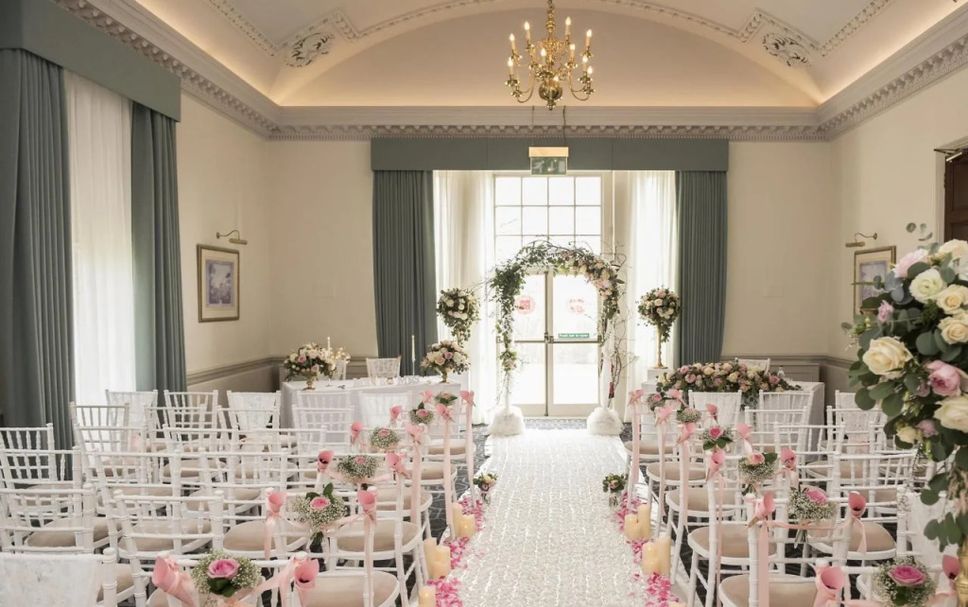 Banquet hall Photo