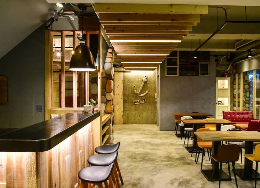 Bar Photo