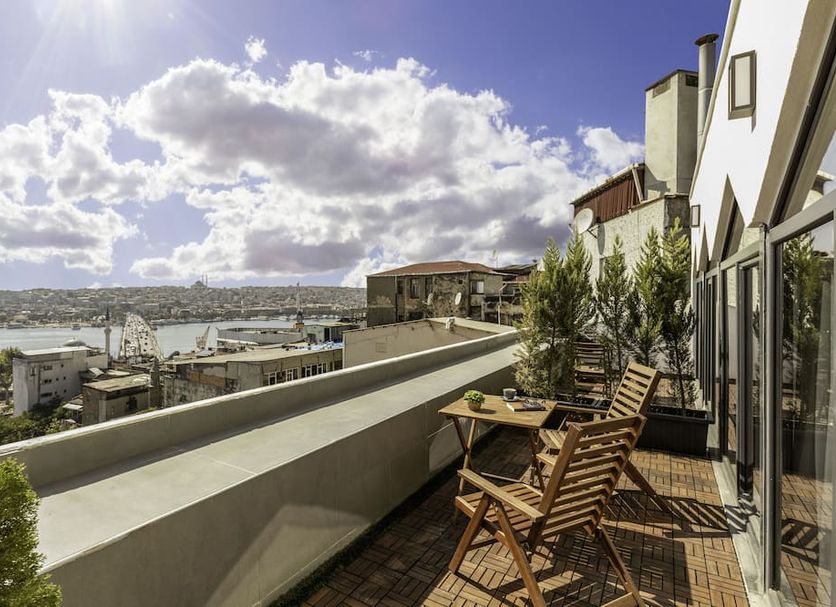 Balcony Photo