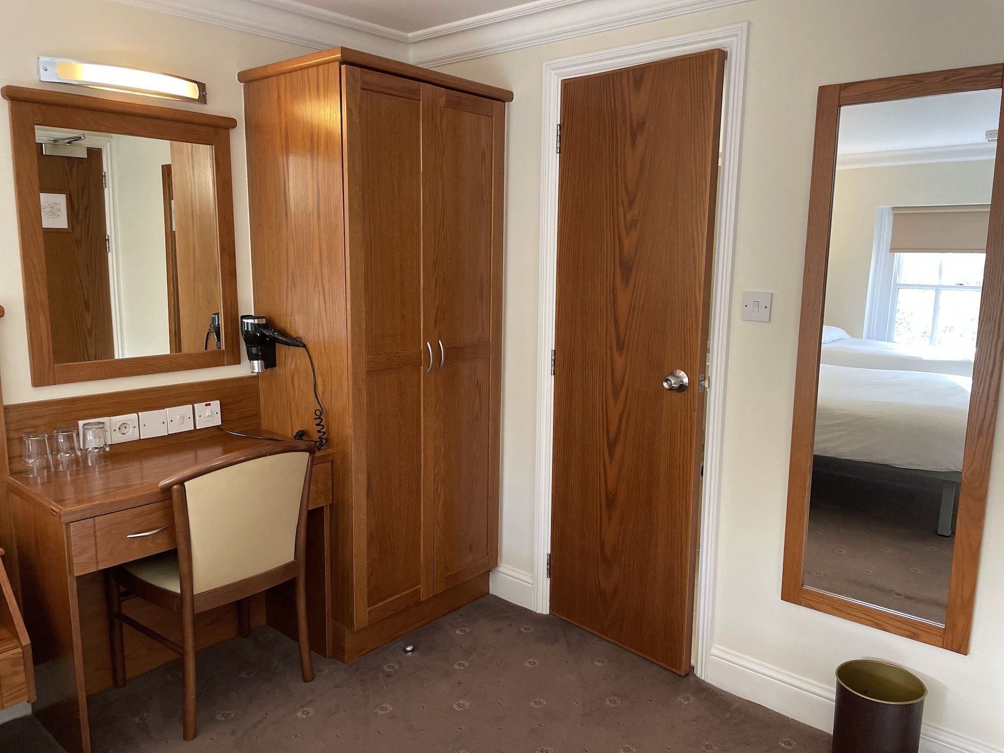 Room amenity