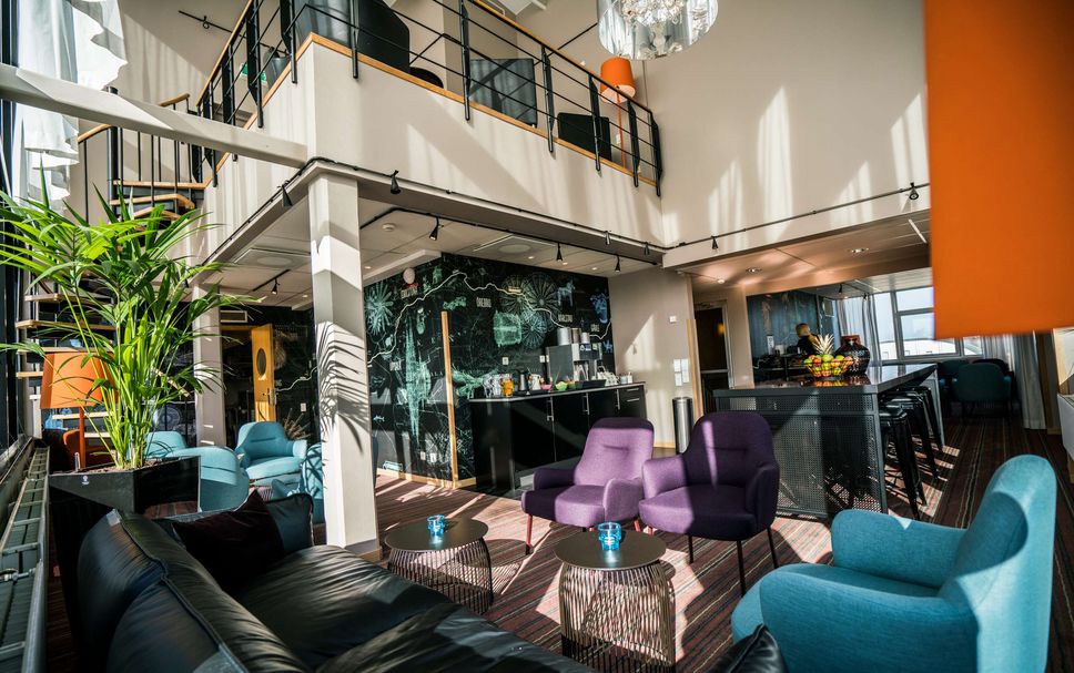 Lobby Photo