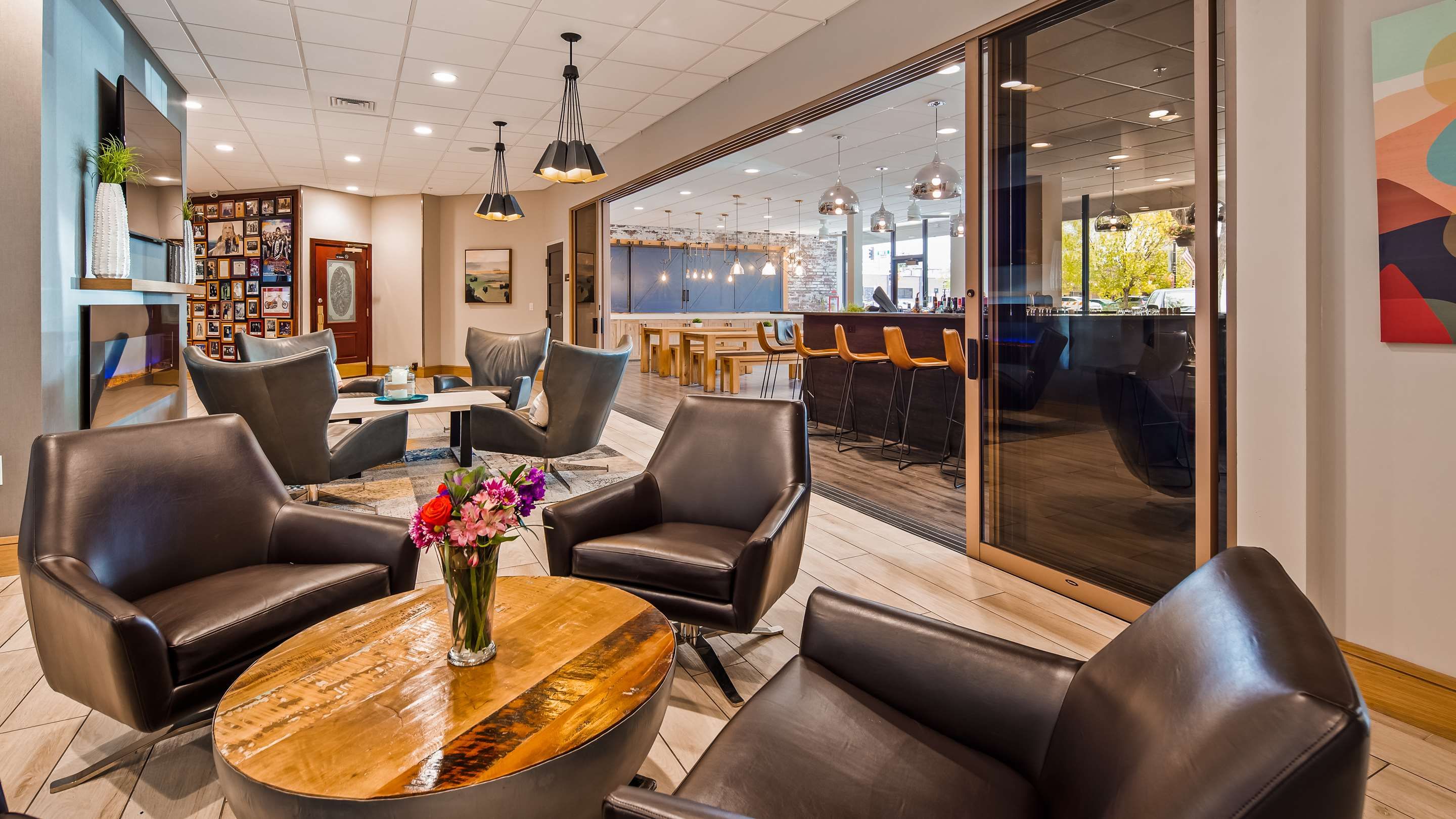 Lounge Photo