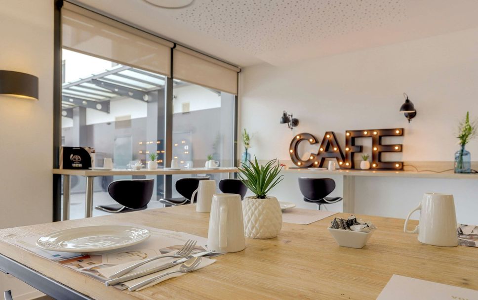 Restaurant Photo