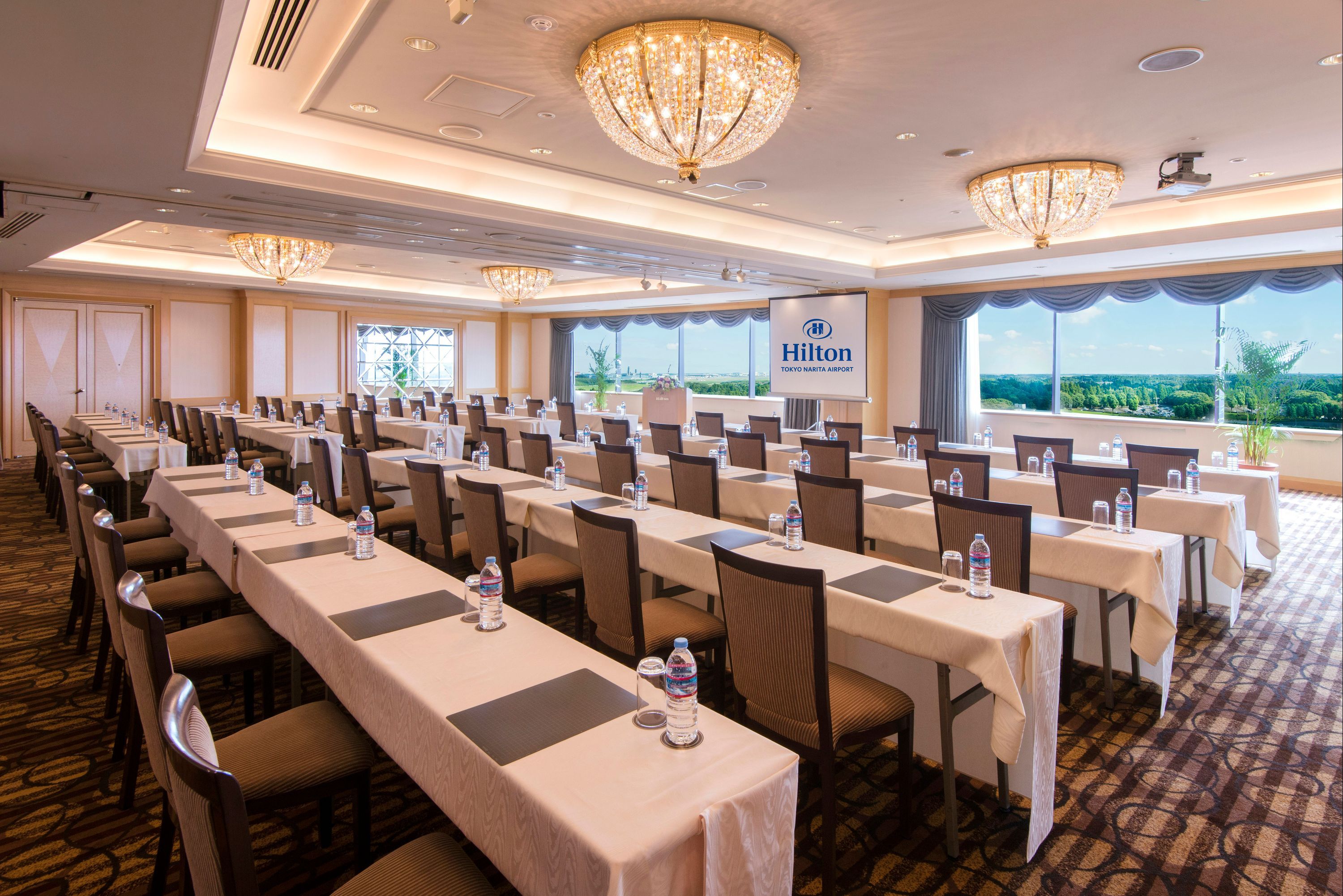 Banquet hall