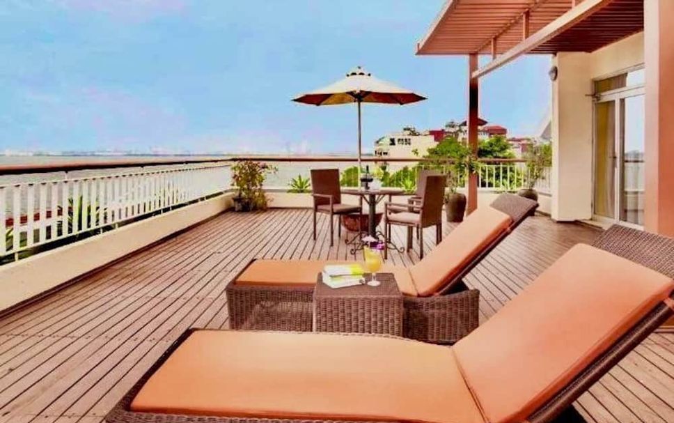 Balcony Photo