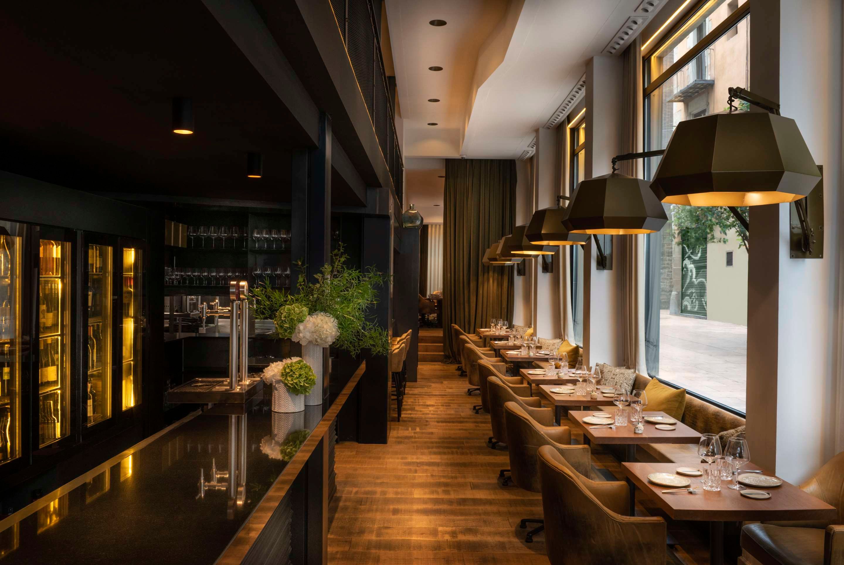 Restaurant Photo
