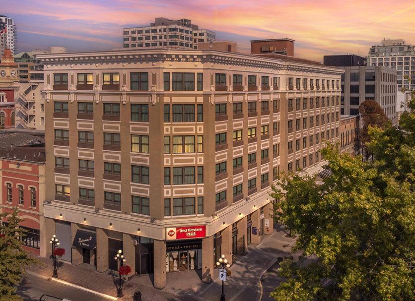 Building Photo