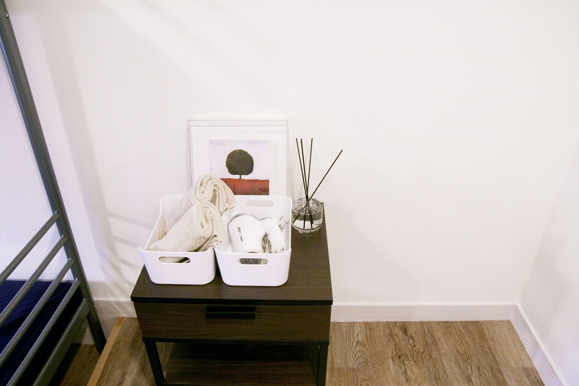 Room amenity