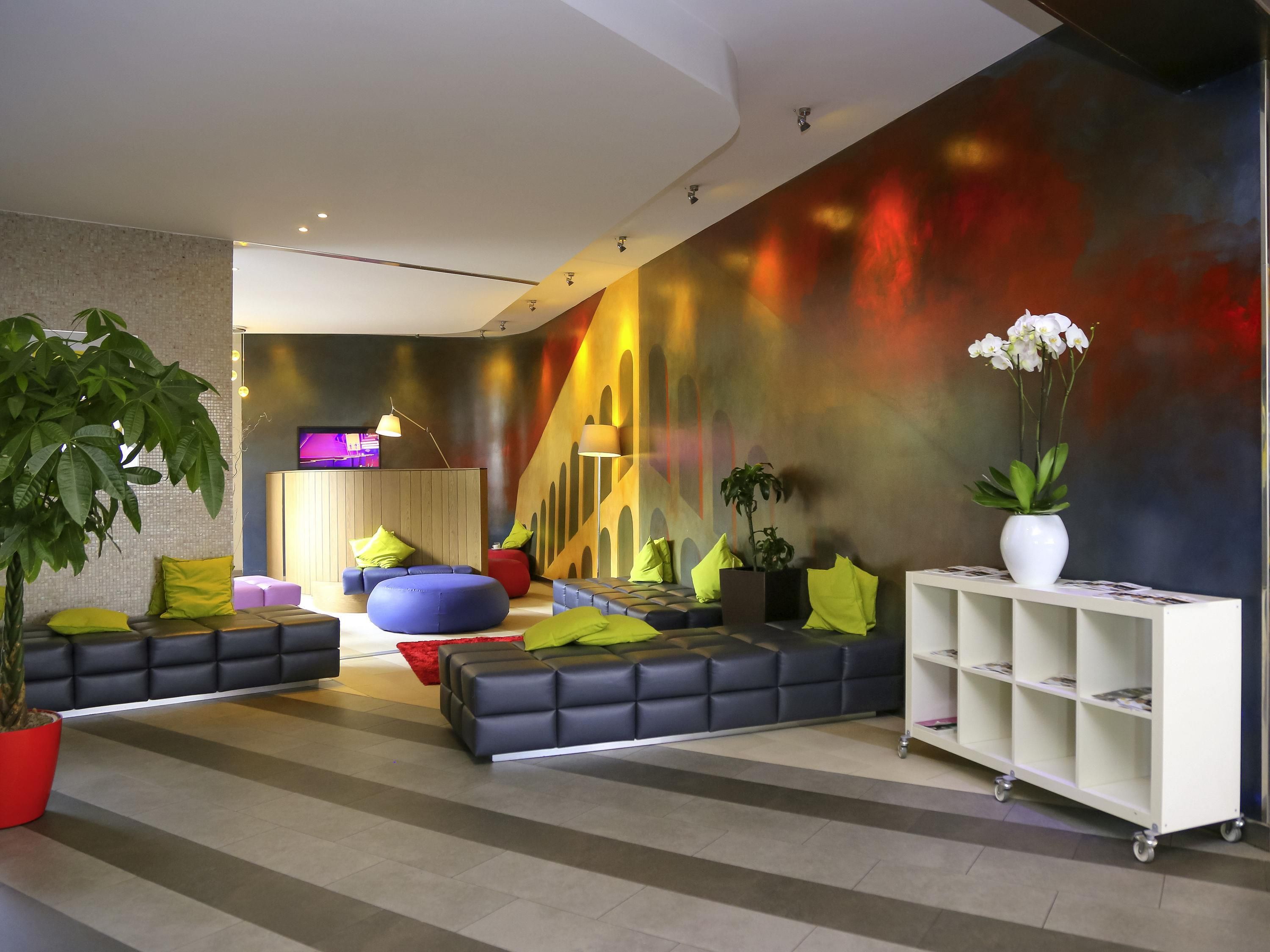 Lobby Photo