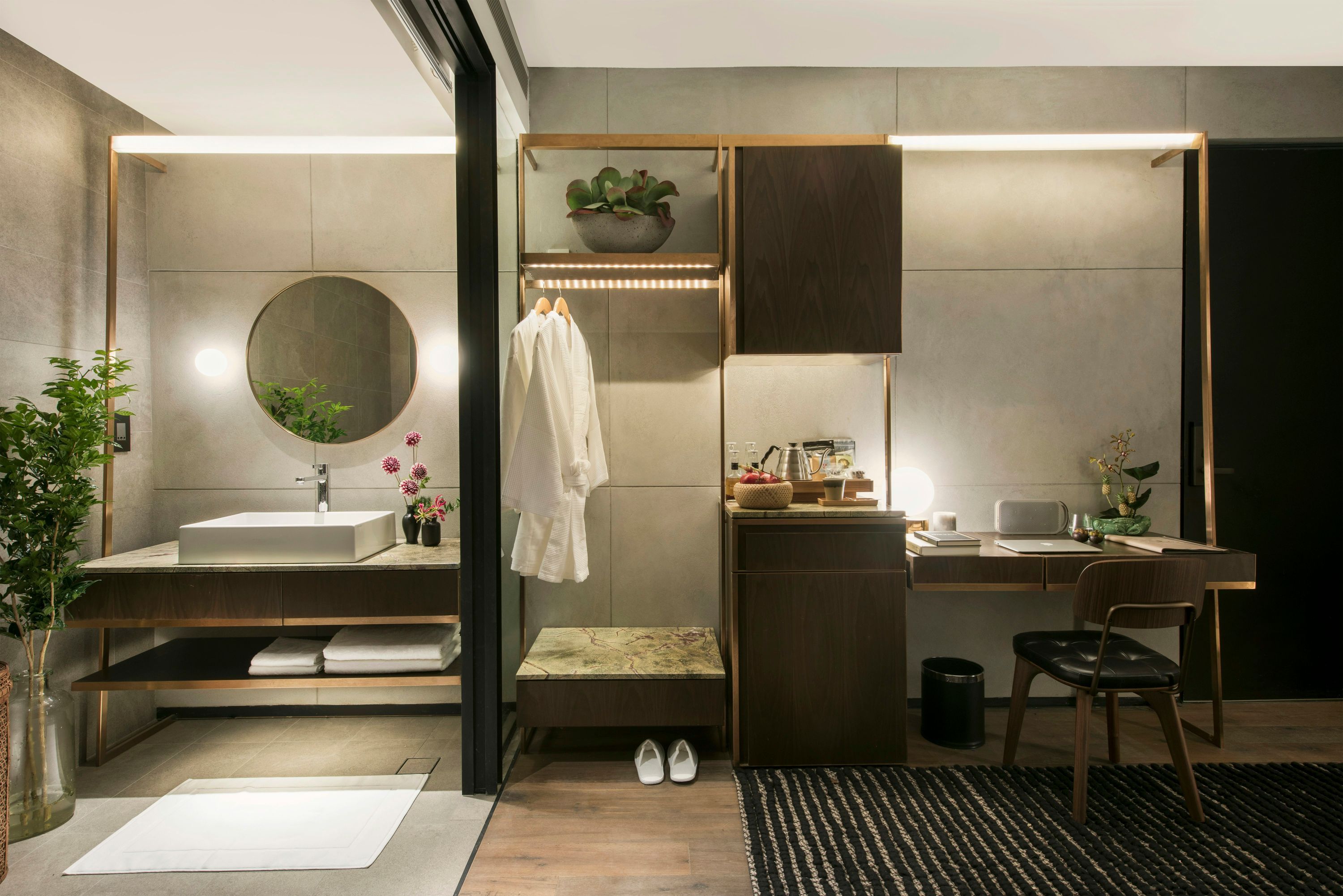 Room amenity