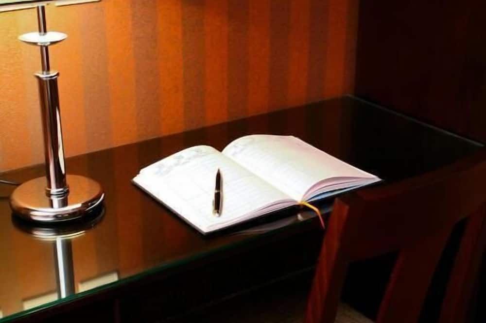 Room amenity