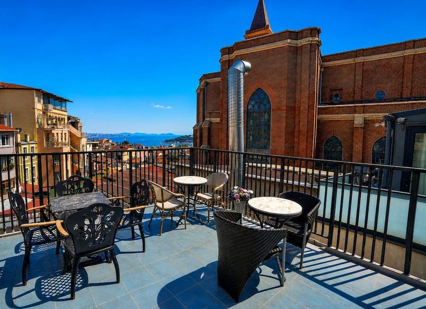 Balcony Photo