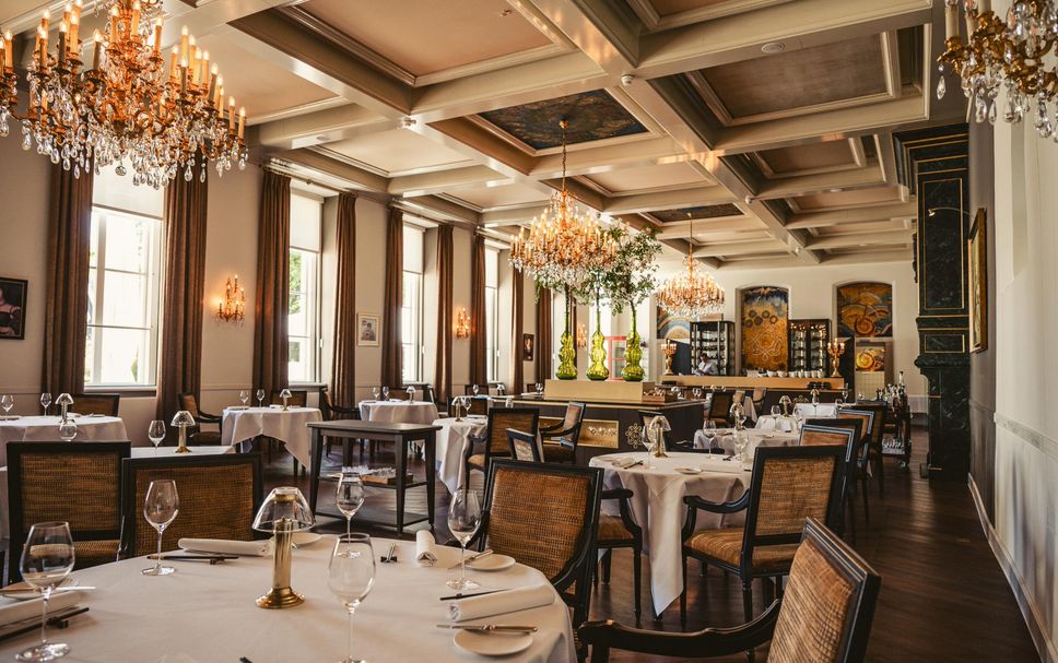 Restaurant Photo