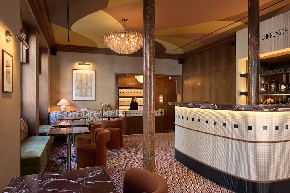 Bar