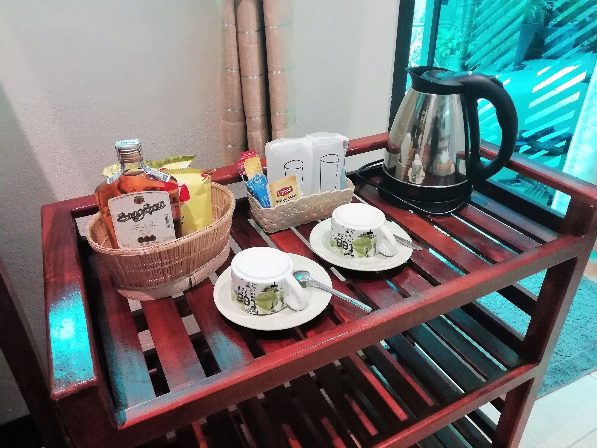 Room amenity
