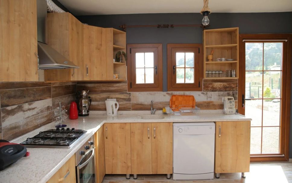 Kitchen Photo