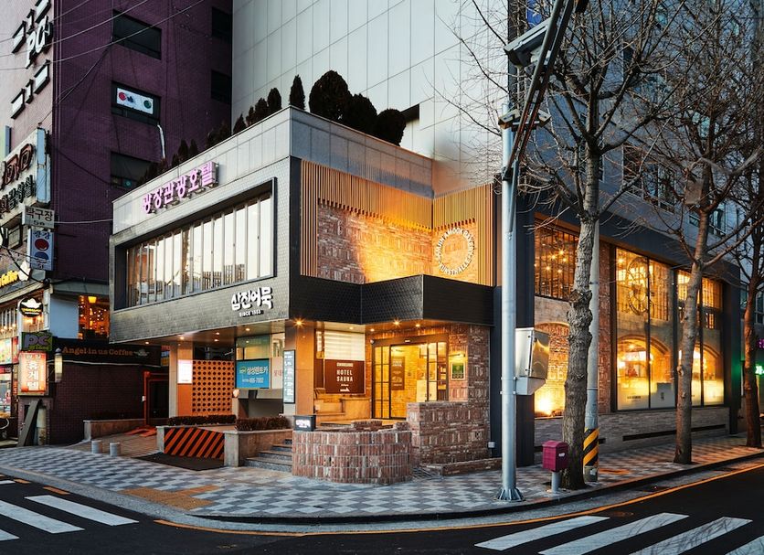 Building Photo
