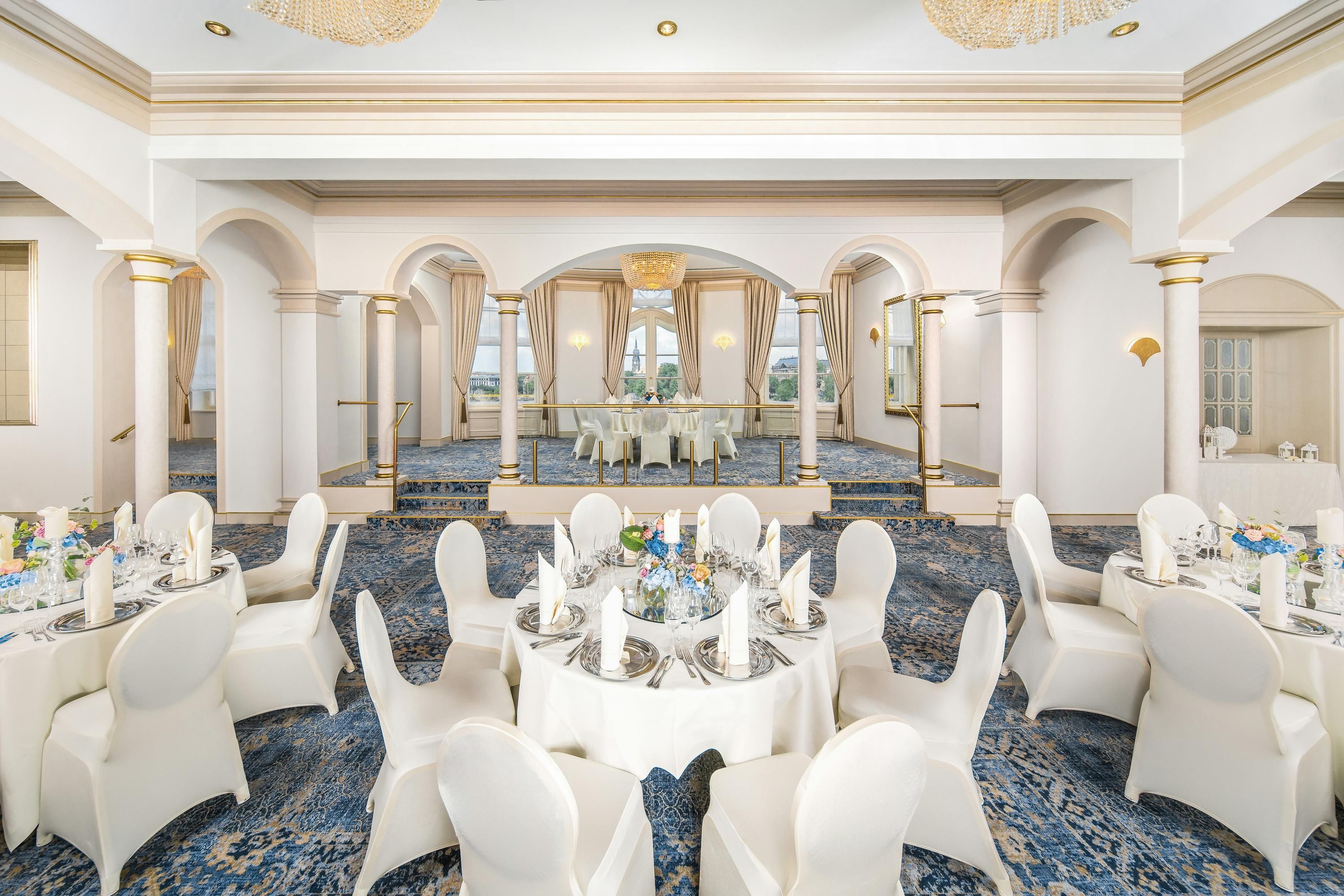 Banquet hall