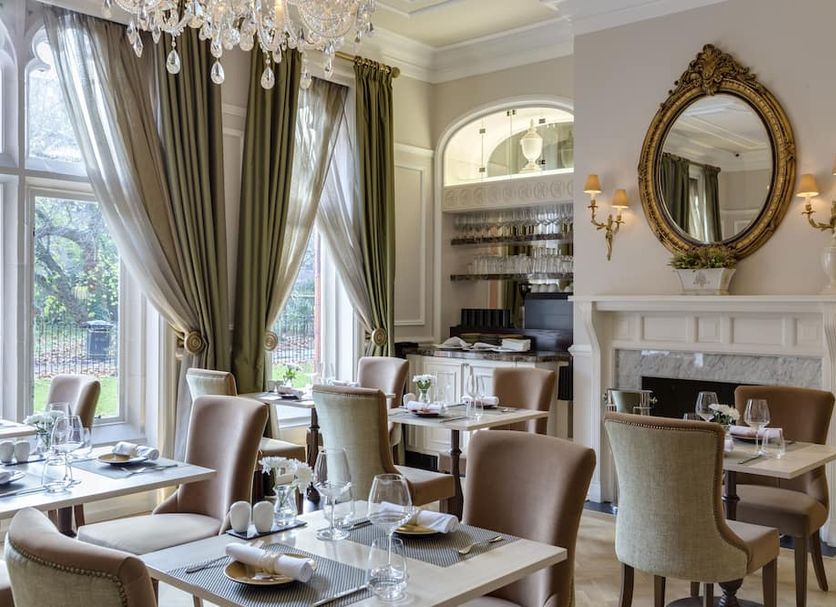 Restaurant Photo