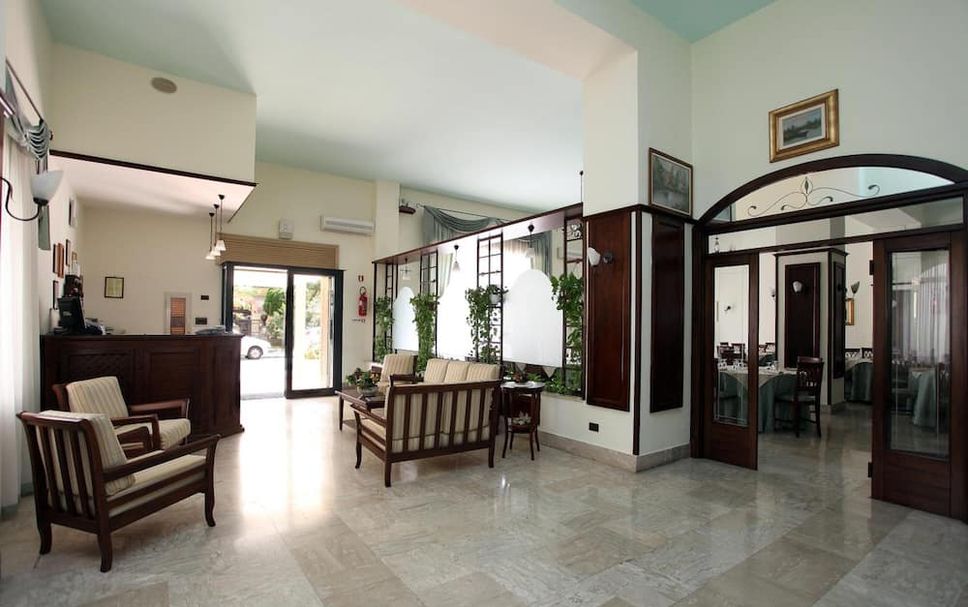 Lobby Photo
