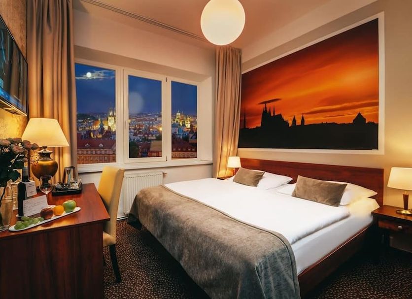 Bedroom Photo