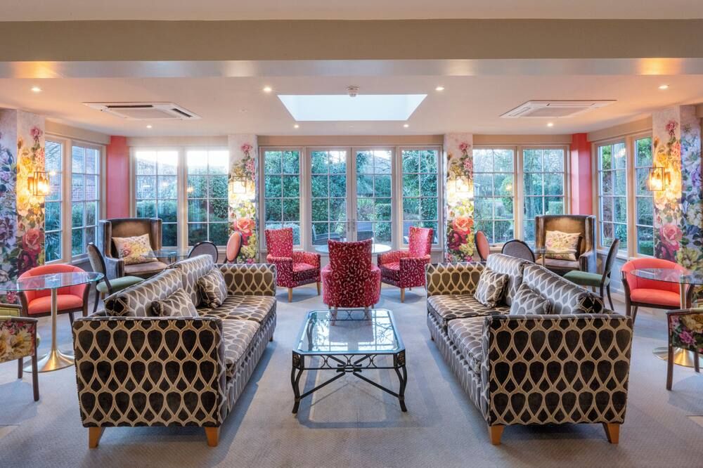 Lounge Photo