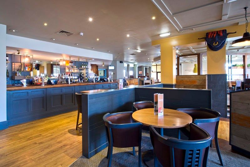 Bar